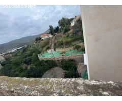 Se vende una casa en centro de Molvizar granada