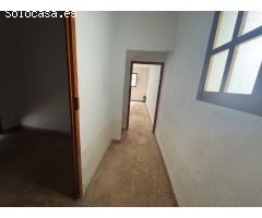 Se vende una casa en centro de Molvizar granada