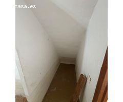 Se vende una casa en centro de Molvizar granada