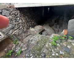 Se vende una casa en centro de Molvizar granada
