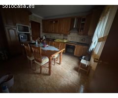 Se vende una casa adosada en centro de Molvizar Granada
