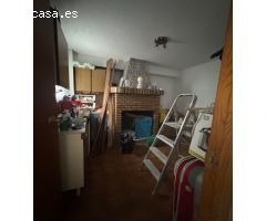 Se vende una casa adosada en centro de Molvizar Granada