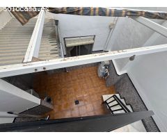 Se vende una casa adosada en centro de Molvizar Granada