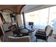 Villa de Lujo en Venta en Torre de la Horadada, Alicante