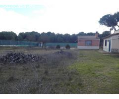 CASA CON TERRENO EN VENTA