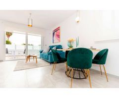 Villa con Piscina Privada en Torrevieja