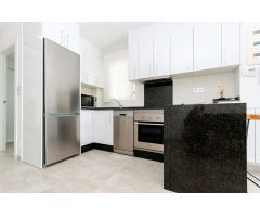 Villa con Piscina Privada en Torrevieja