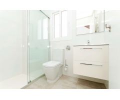 Villa con Piscina Privada en Torrevieja