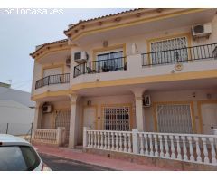 Fantástica Casa Adosada de 2 Habitaciones y 2 Baños en Catral, Alicante - €108.500
