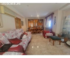 Chalet en Venta en La Albericia, Valencia