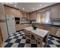Chalet en Venta en La Albericia, Valencia