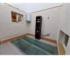 Edificio en Venta en Guadassuar, Valencia