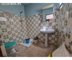 Chalet en Venta en Ollauri, Valencia