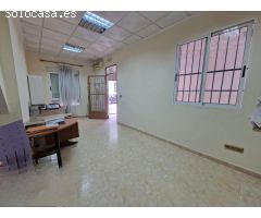 Chalet en Venta en Ollauri, Valencia