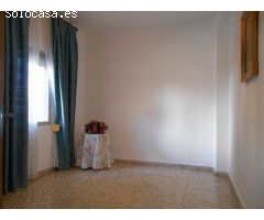 ESTUPENDO CHALET EN ZONA ESTE