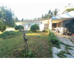 PARCELA DE 2600 METROS CON CHALET