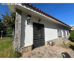 PARCELA DE 2600 METROS CON CHALET