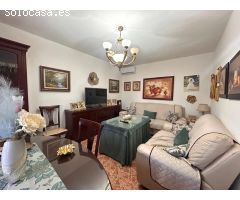 ¡CASA PARA ENTRAR A VIVIR CON TERRENO DE 1800M2!