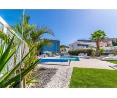 Villa de Lujo en Venta en Adeje, Santa Cruz de Tenerife