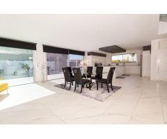 Villa de Lujo en Venta en Adeje, Santa Cruz de Tenerife
