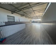 NAVE  INDUSTRIAL CON DOS NEGOCIOS