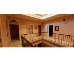 CASA SEÑORIAL EN VENTA