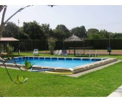 VENTA CHALET EN  URBANIZACIÓN EL CHAPARRITO TODO LEGALIZADO ( PARCELA, VIVIENDA, PISCINA Y POZO)