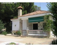 VENTA CHALET EN  URBANIZACIÓN EL CHAPARRITO TODO LEGALIZADO ( PARCELA, VIVIENDA, PISCINA Y POZO)