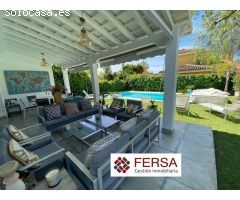 CHALET CON PISCINA EN URBANIZACION EL AGUILA