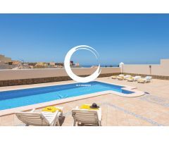 Villa de Lujo en Venta en Adeje, Santa Cruz de Tenerife