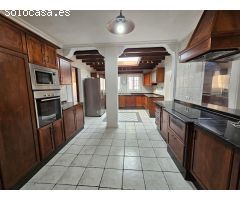 Villa de Lujo en Venta en Adeje, Santa Cruz de Tenerife