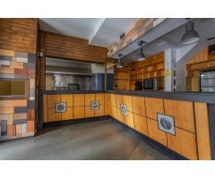 ESPECTACULAR RESTAURANTE LISTO PARA SER RENTABLE.ES IDEAL COMO INVERSIÓN PARA ALQUILER ALTO GARANTIZ