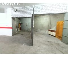 Garaje cerrado en Granada zona Zaidin, 12.80 m. de superficie.