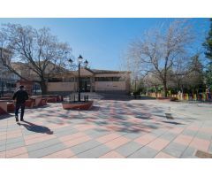 PLAZA DE GARAJE EN LA ZUBIA CENTRO