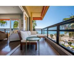 Apartamento Playa de lujo la Carihuela/Torremolinos cerca de Puerto Marina en Benalmádena