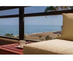 Apartamento Playa de lujo la Carihuela/Torremolinos cerca de Puerto Marina en Benalmádena