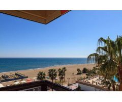 Apartamento Playa de lujo la Carihuela/Torremolinos cerca de Puerto Marina en Benalmádena