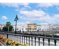 MAGNIFICA BODEGA EN EL CENTRO DE CHICLANA