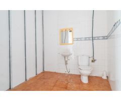 LOCAL COMERCIAL A LA VENTA EN LA ZONA DE CUESTA EL MATADERO