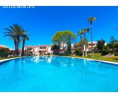 Apartamento en urbanización privada con piscinas en La Barrosa