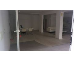 EN VENTA LOCAL COMERCIAL EN LOS CRISTIANOS