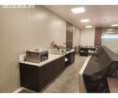 Local comercial en Alquiler en Llagostera, Girona