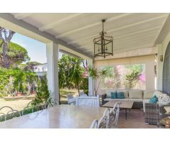 Exclusivo chalet en venta en Valdelagrana