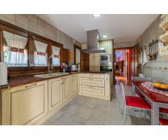 Chalet en Venta en Campo Real, Madrid