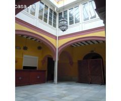 Casa palacio en el centro