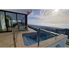 Villa de Lujo en Venta en Mojácar, Almería