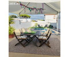 Chalet con piscina en Soto del Aguila