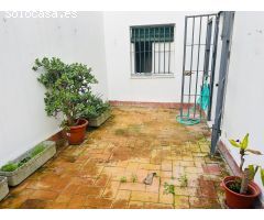 Piso de 3 dormitorios con patio en el Centro de la ciudad