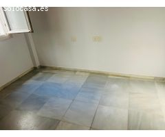 Piso de 3 dormitorios con patio en el Centro de la ciudad