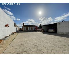 Casa de campo con 1.352 m2 de parcela en Pinar de los Franceses